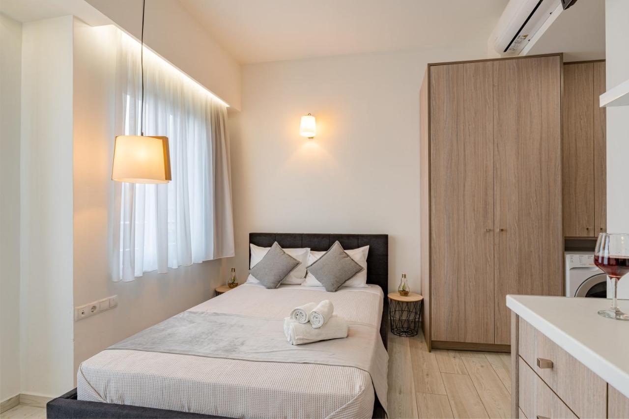 White & Gray Apartment Rethymno  Bagian luar foto